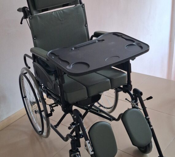 B26/00648(T)– Reclining Commode Wheelchair with Tray